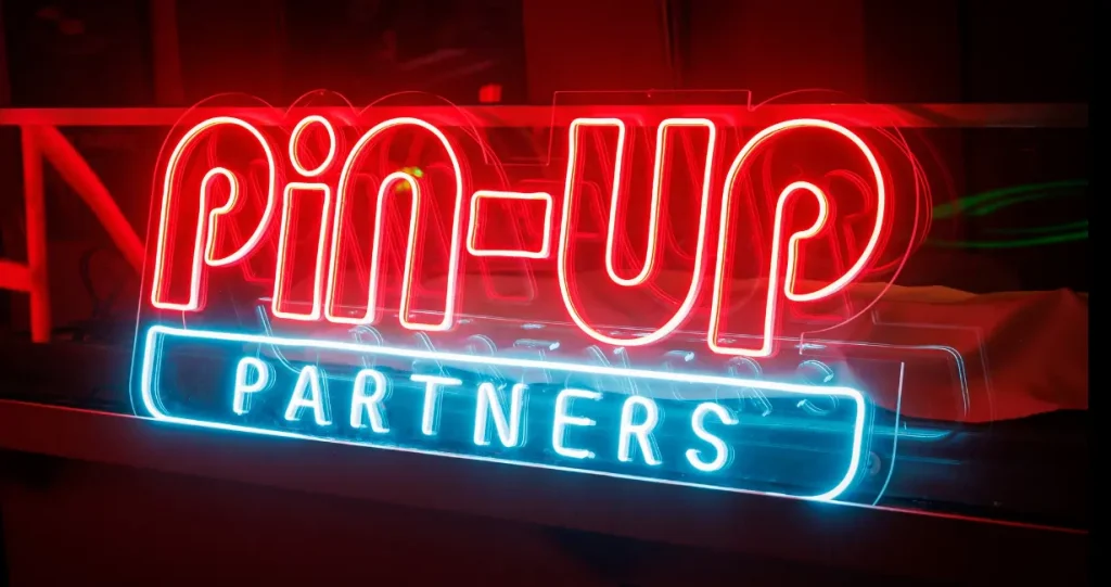 Pin Up Partners: affiliate program promo.
